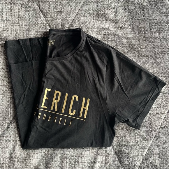 Muscle Rich T-Shirt - Picture 2 of 2